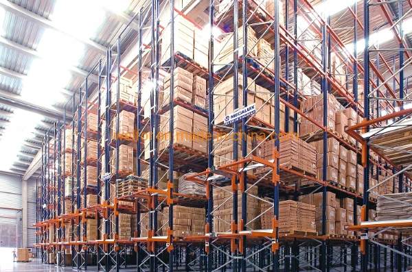 Very Narrow Aisle Pallet Shelving Large Space Utilization Vna Very Narrow Aisle Pallet Racking